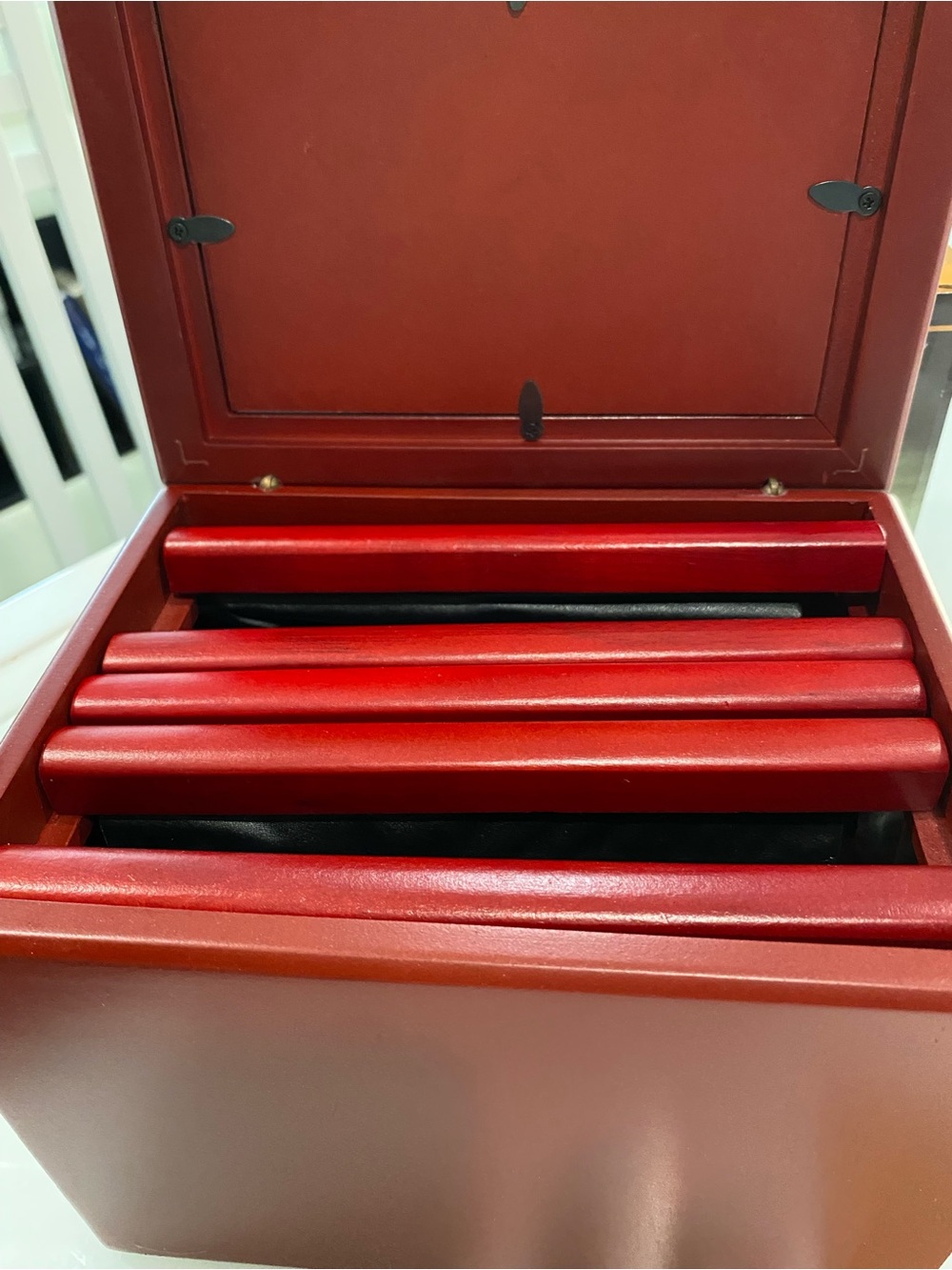 Studio Red Photo Keeper Memory Box with Display Lid - Picture 4 of 5